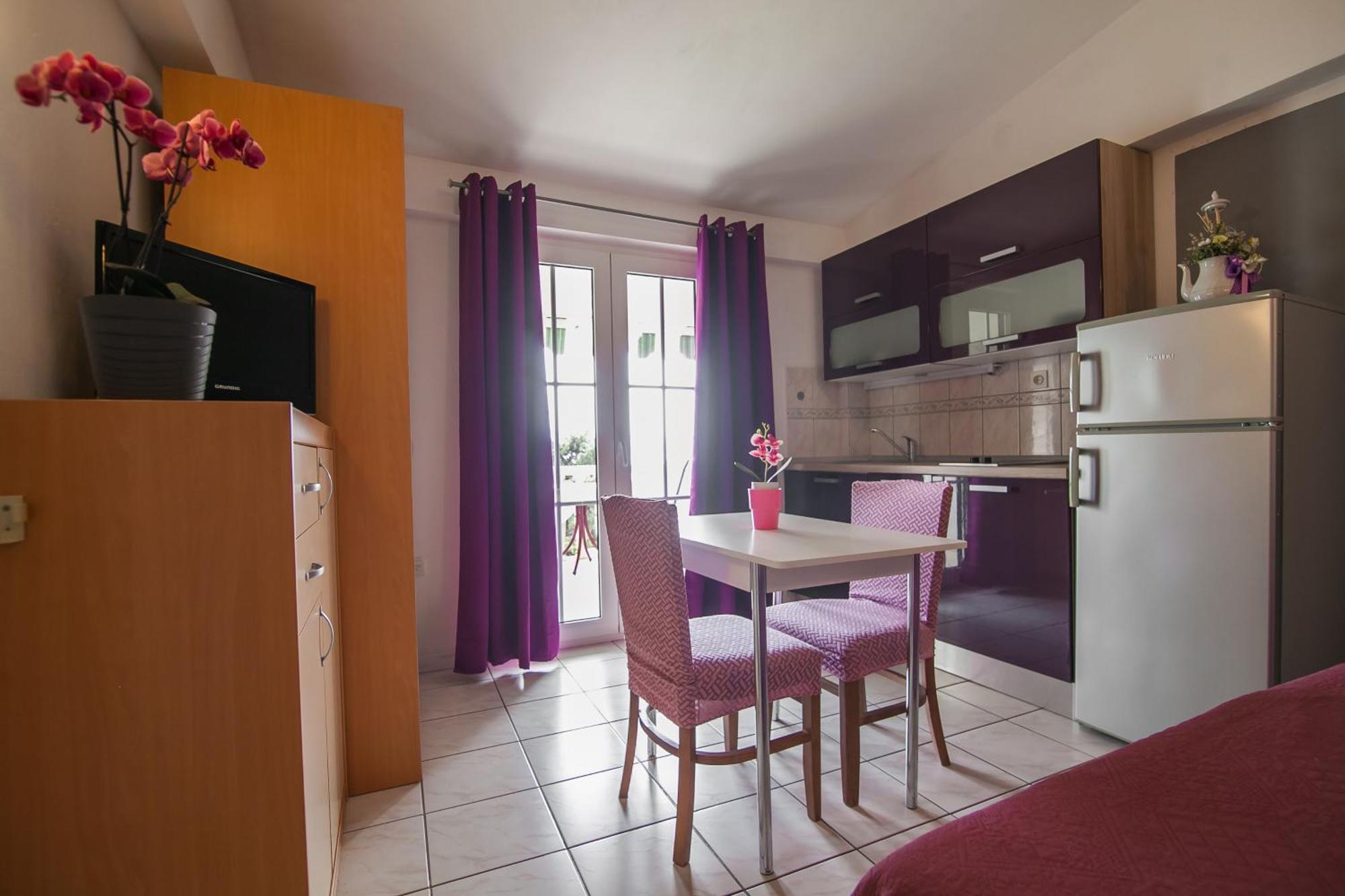 Apartments Paula Bol Extérieur photo
